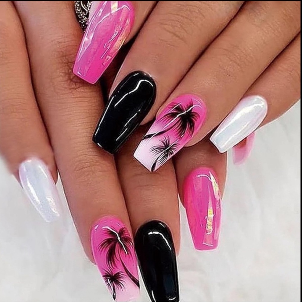 Press on nails 💅🏻 bundle
